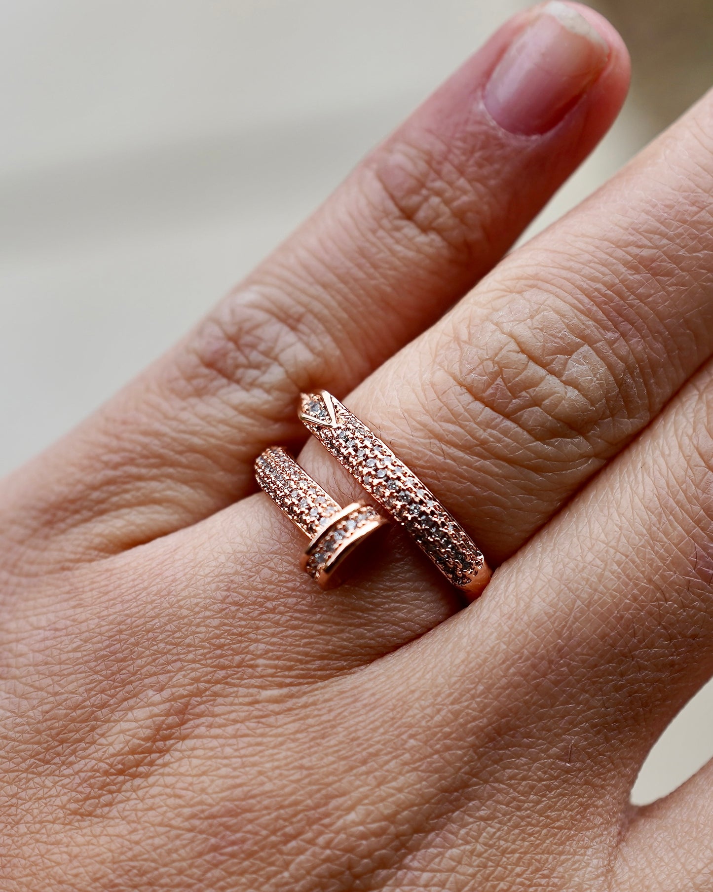 Adjustable Snake Wrap Ring – Elegant Zirconia Design