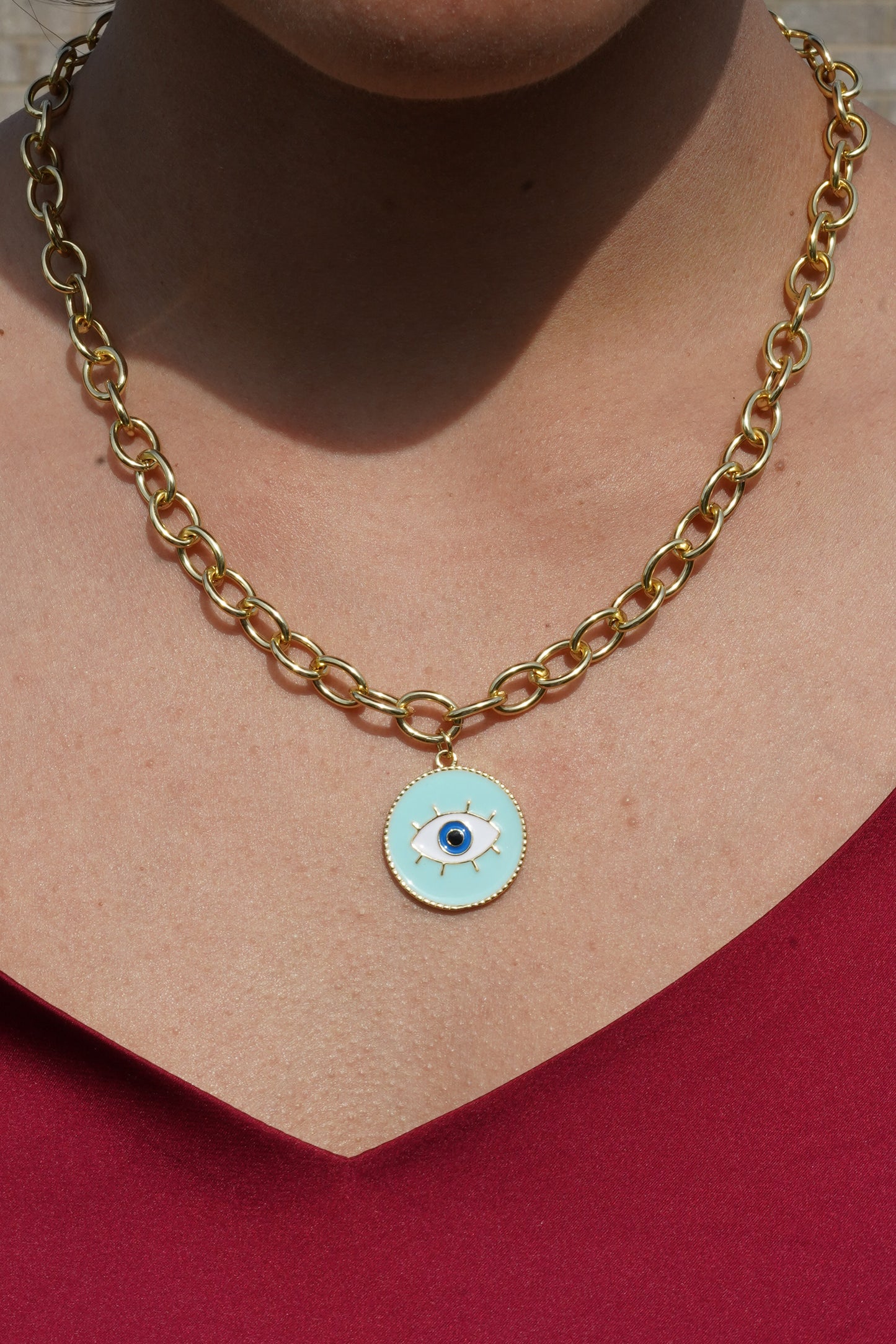 Collar Dorado con Dije Redondo de Ojo Protector en Turquesa
